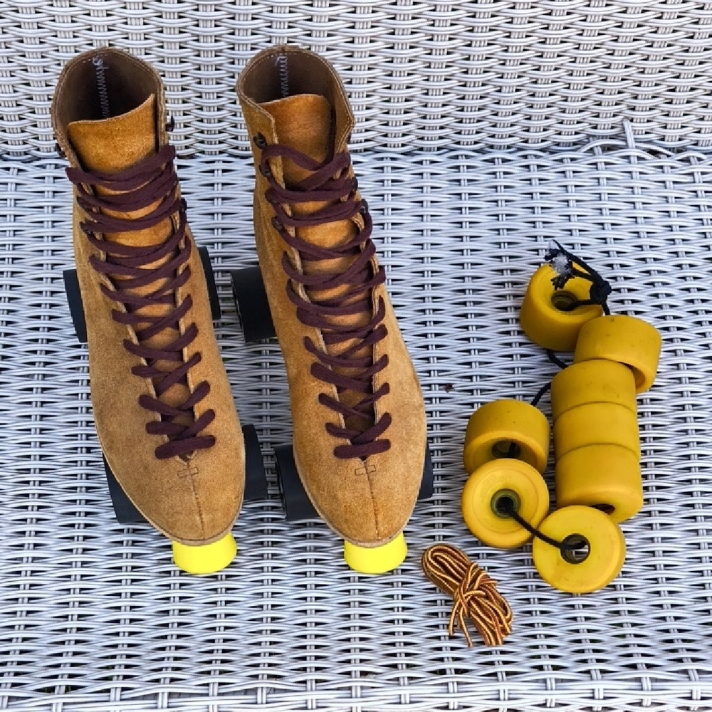 Riedell Vintage Red Wing Suede Roller Skates | Women's 8 | Sure Grip Jog… - Picture 14 of 16